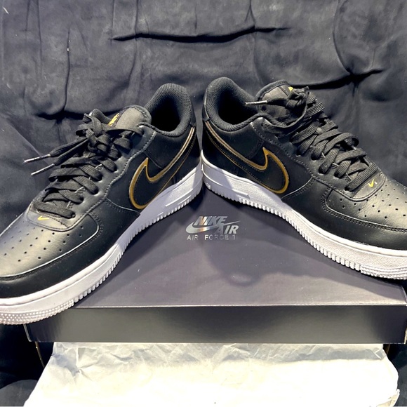 Size 9 - Picture 5 of 5